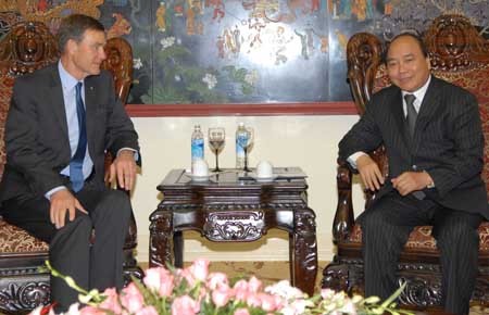 Вице-премьер Нгуен Суан Фук принял спецпосланника премьер-министра Австралии - ảnh 1